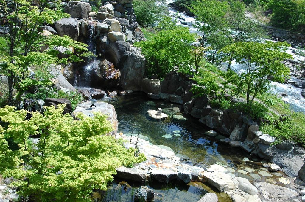 Suimeikan Karukaya Sanso ทาคายาม่า ภายนอก รูปภาพ